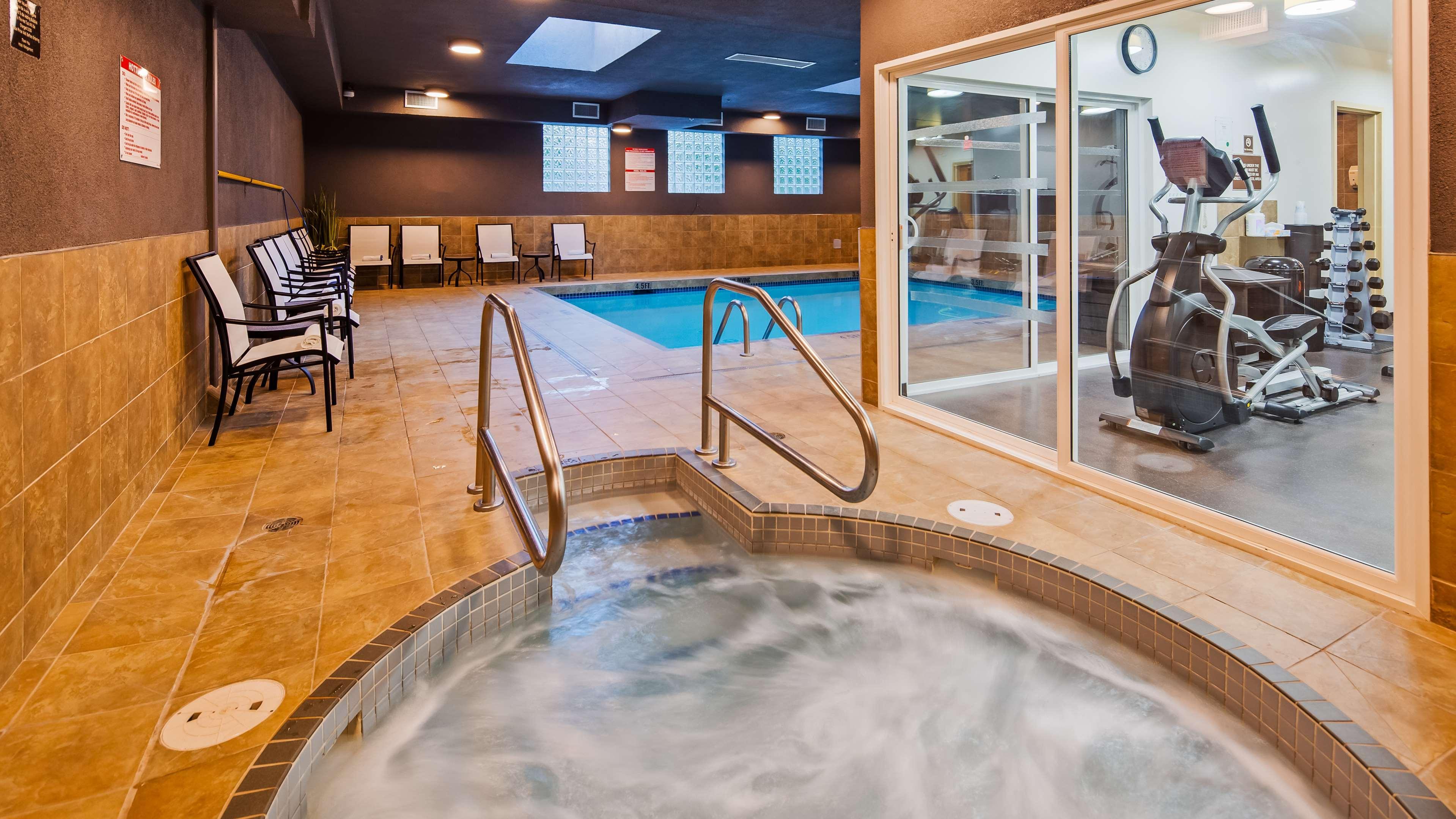 Best Western King George Inn & Suites Surrey Exteriér fotografie